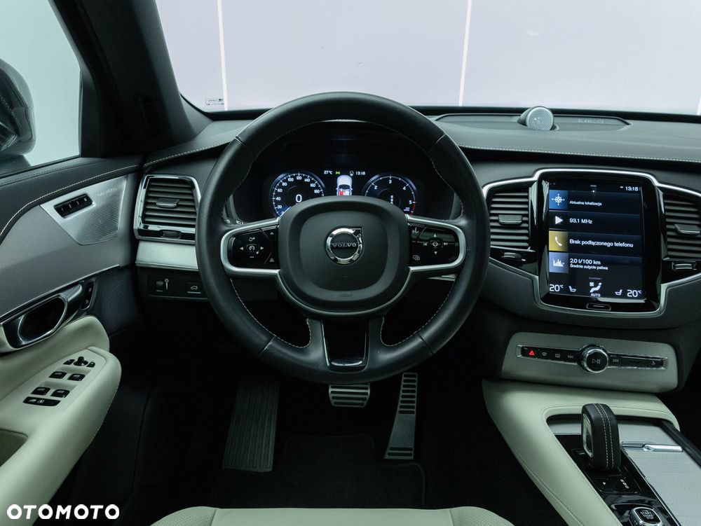 Volvo XC 90 B5 D AWD Ultimate Dark - 21