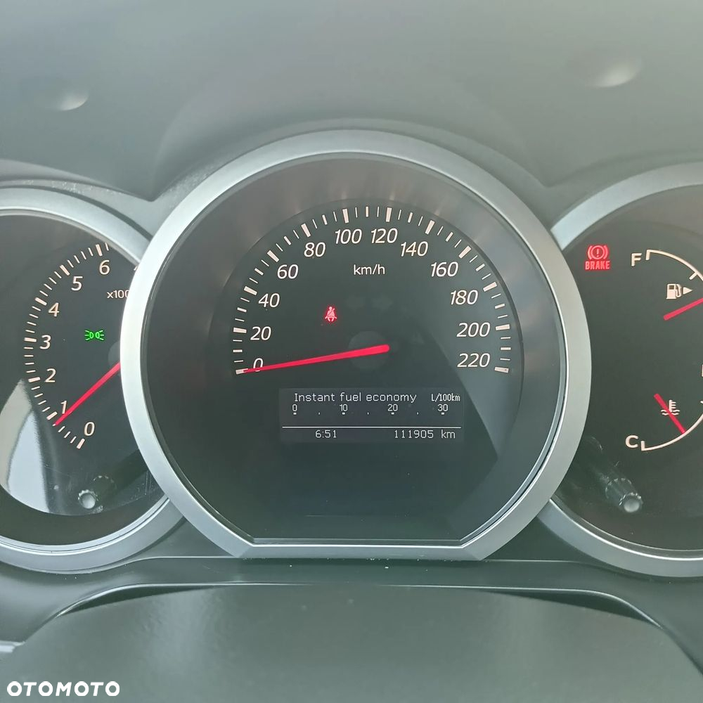 Suzuki Grand Vitara - 9