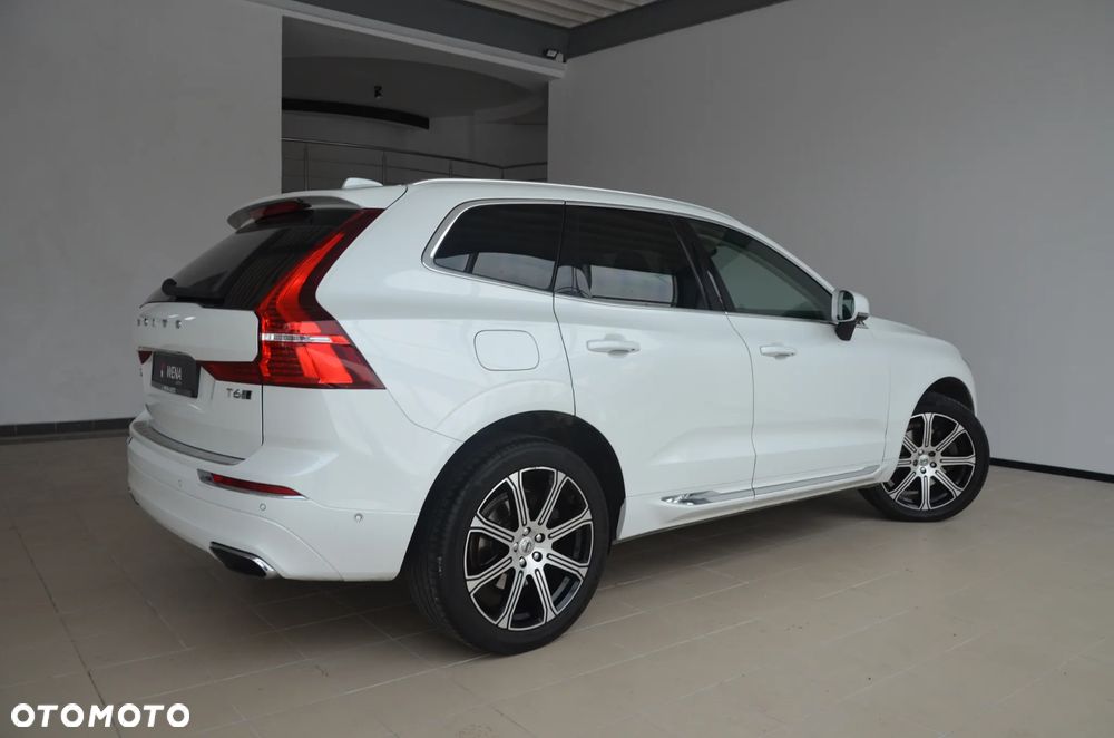 Volvo XC 60 T6 AWD Geartronic Inscription - 16