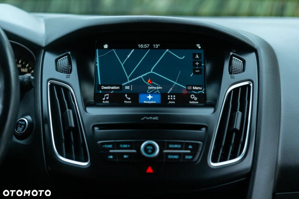 Ford Focus - 33