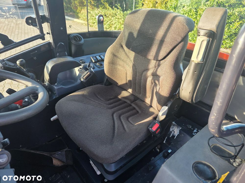 Kubota R 065 HW SPROWADZONA Z DE TYLKO 1090 MTH SUPER STAN !! - 17