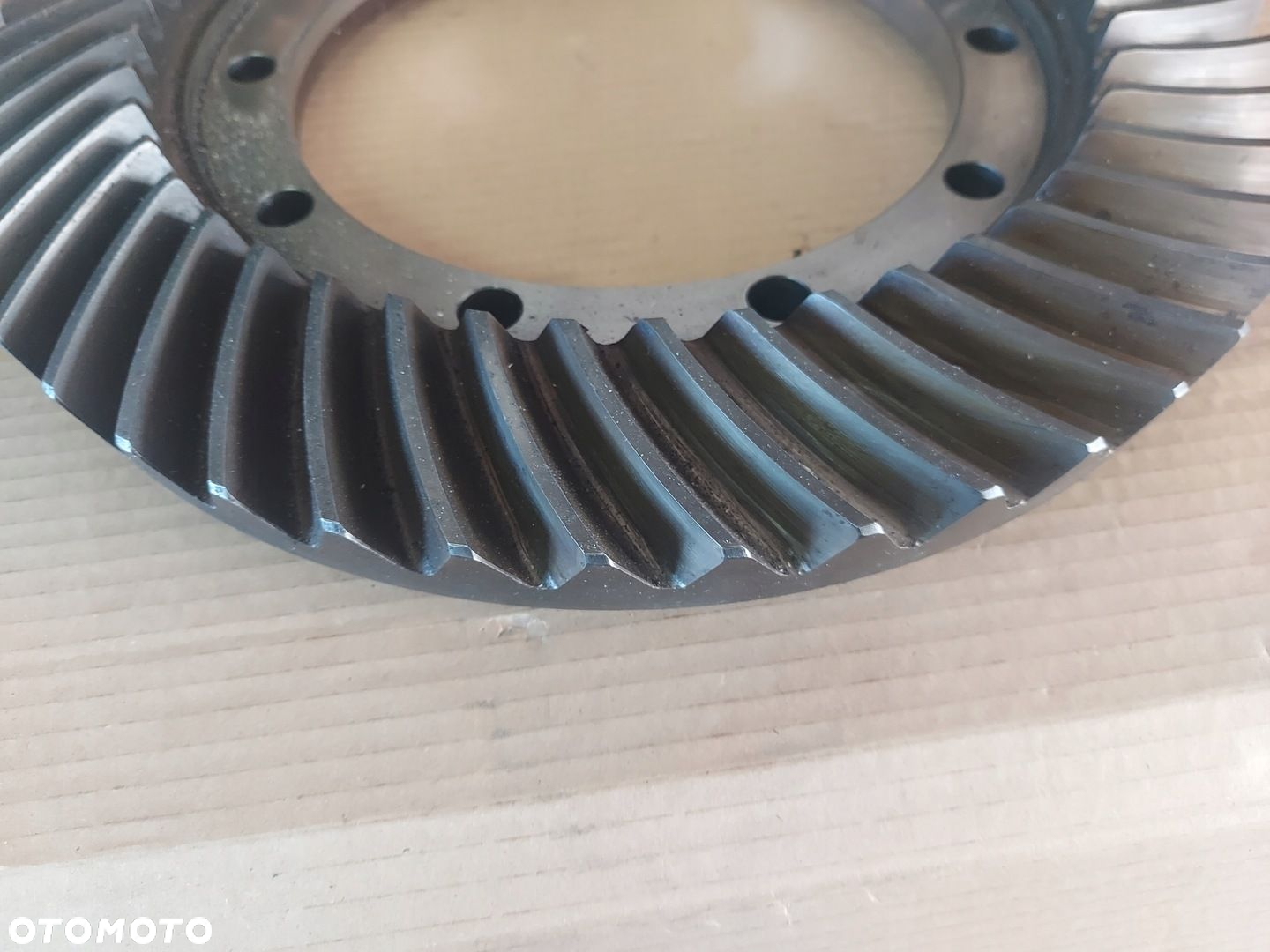 KOŁO ZĘBATE STOŻKOWE MOST TYŁ R9/47 5196524 5196680 STEYR 6140 2012R - 5