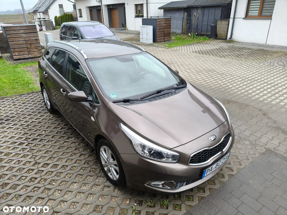 Kia Ceed - 17