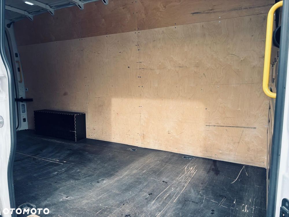 Volkswagen Crafter FURGON L4H3 - 10