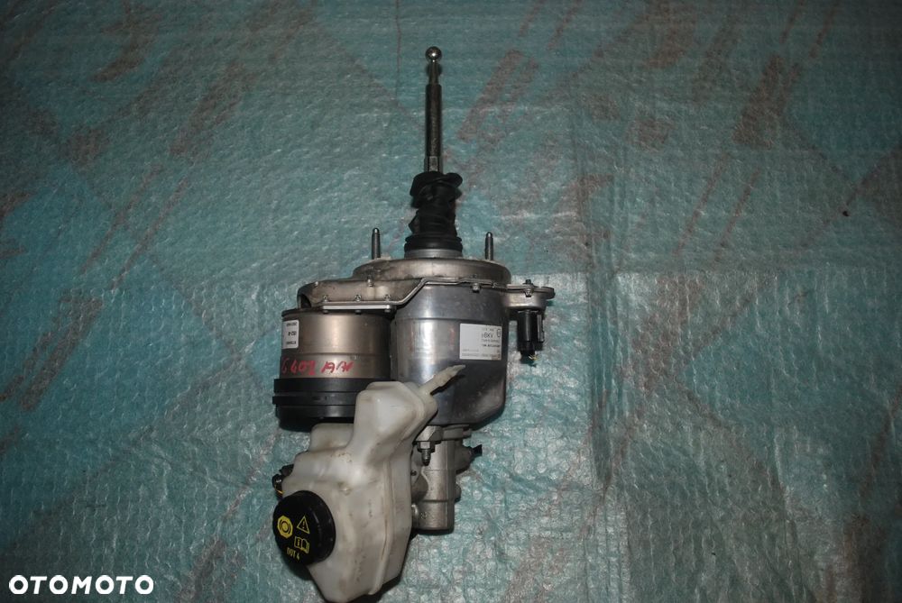 VW Tiguan Audi Serwo Hamulcowe Kompletne 5QH614105S