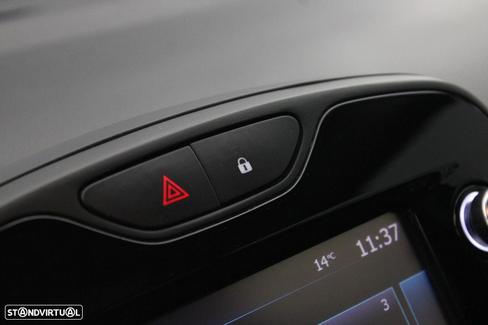 Renault Clio Sport Tourer 1.5 dCi GT Line - 13