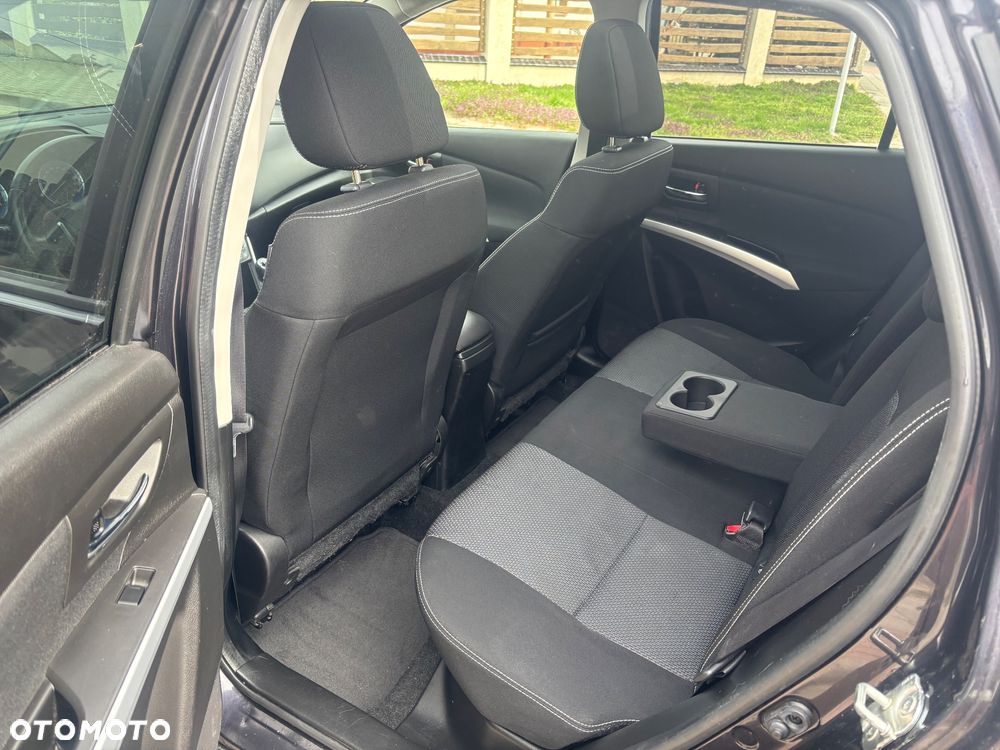 Suzuki SX4 S-Cross 1.6 DDiS Premium 4WD - 8