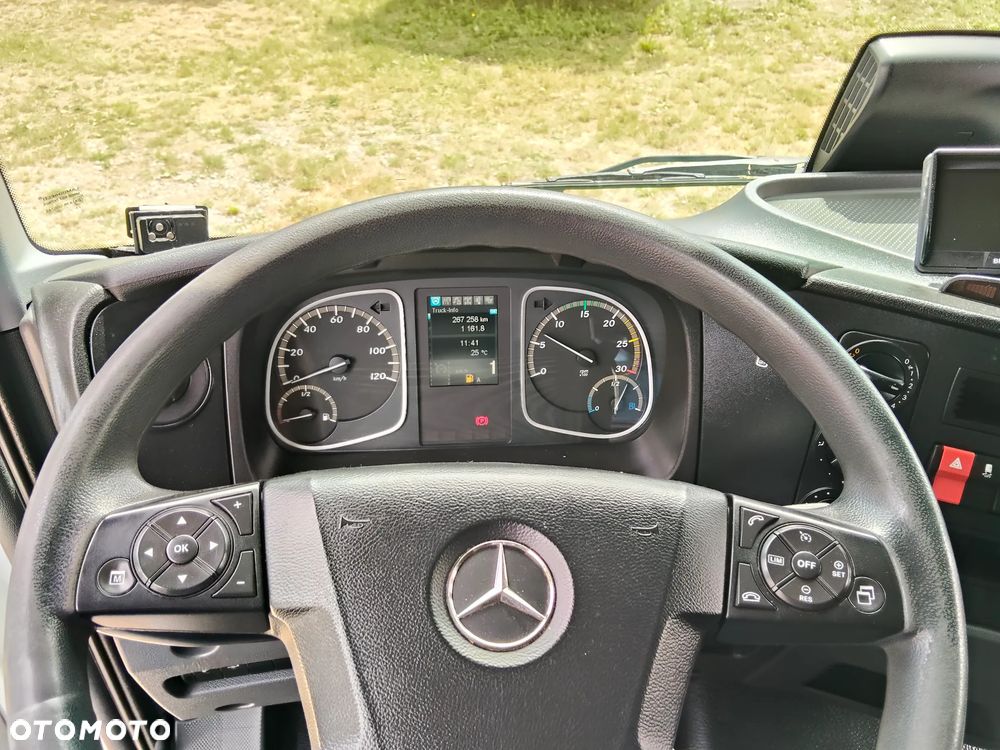 Mercedes-Benz Atego 1221 - 33
