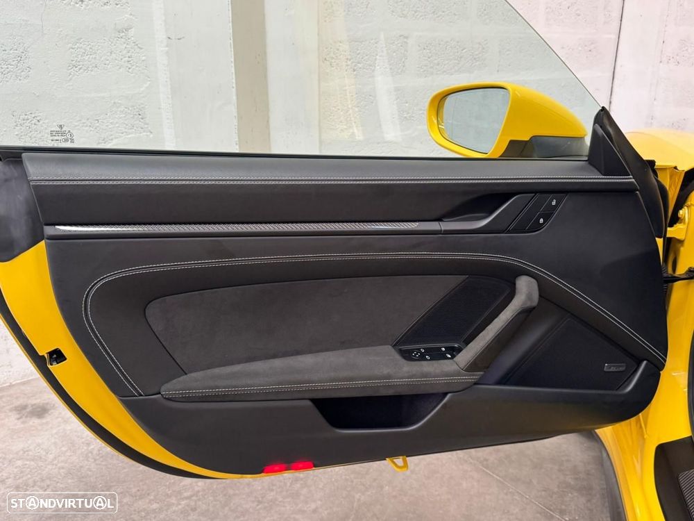 Porsche 911 (992) GT3 PDK - 42