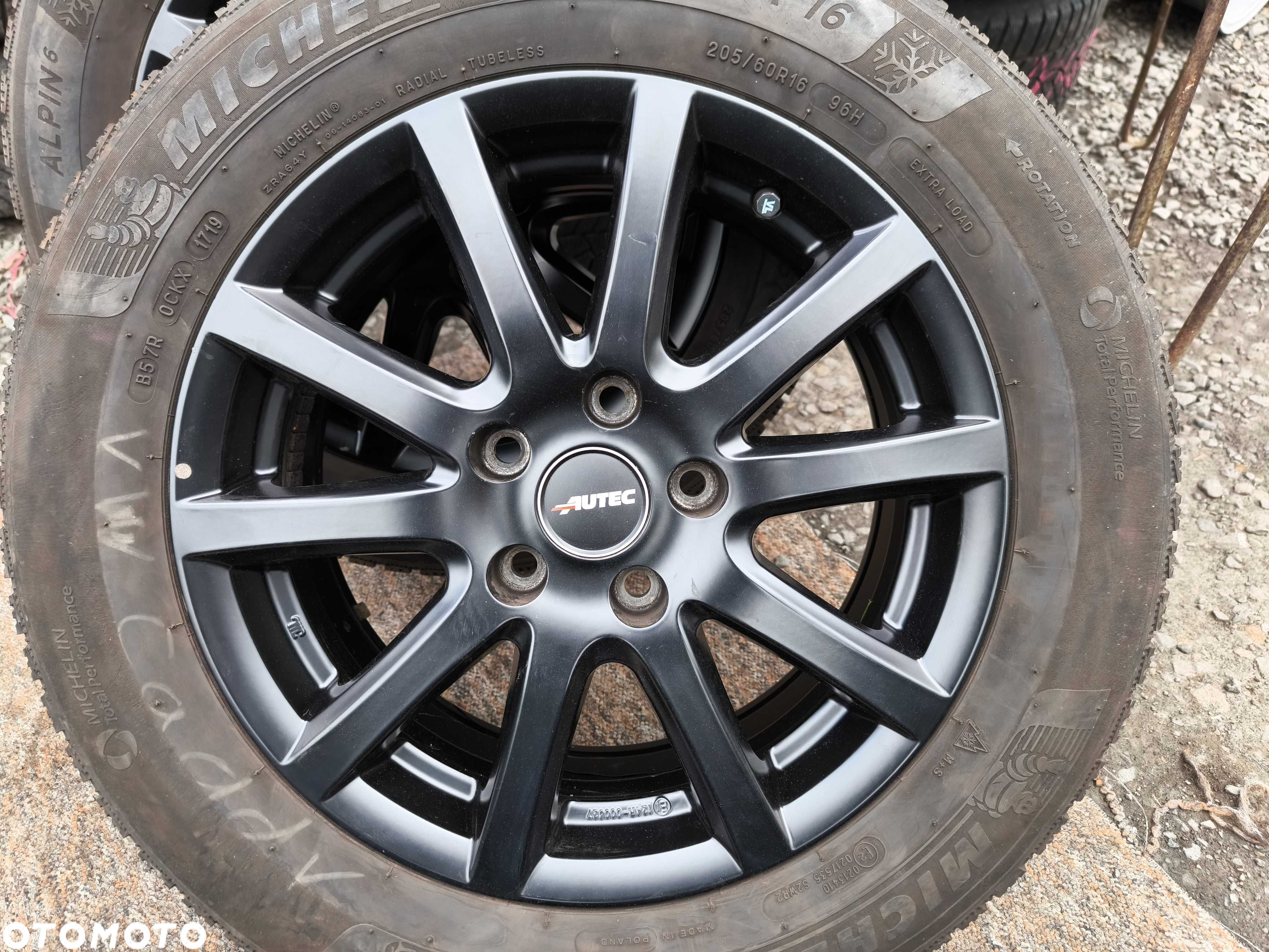 Koła VW Caddy Passat Golf Audi Skoda Seat 16" 5x112 ET43 Opony 205/60 - 6