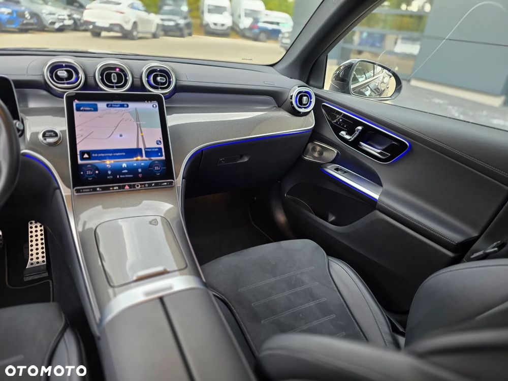 Mercedes-Benz GLC 220 d mHEV 4-Matic AMG Line - 22