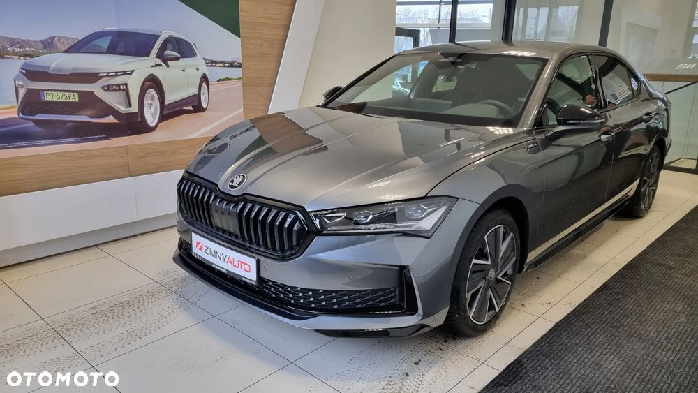 Skoda Superb 2.0 TDI SCR 4x4 Sportline DSG - 2