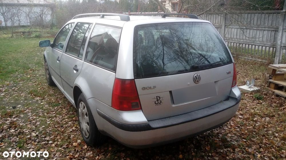 Volkswagen Golf Variant - 4