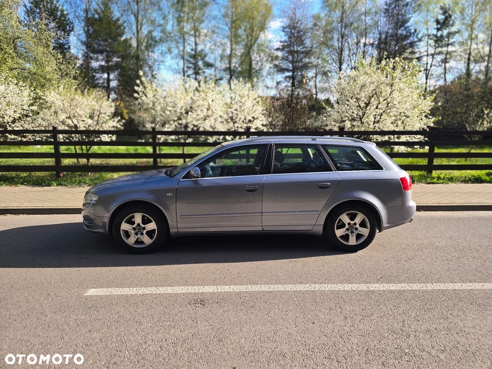 Audi A4 Avant 2.0 T FSI - 18
