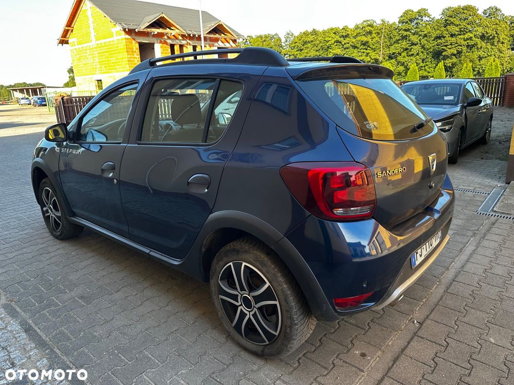 Dacia Sandero Stepway Blue dCi 95 Prestige - 4