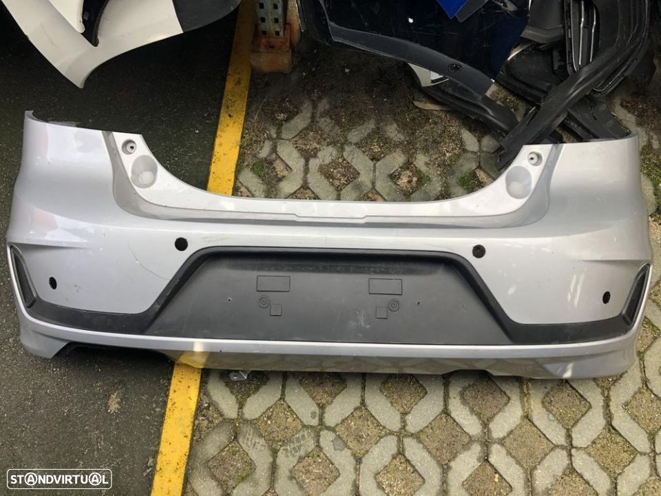 Parachoque ford ka plus - 1