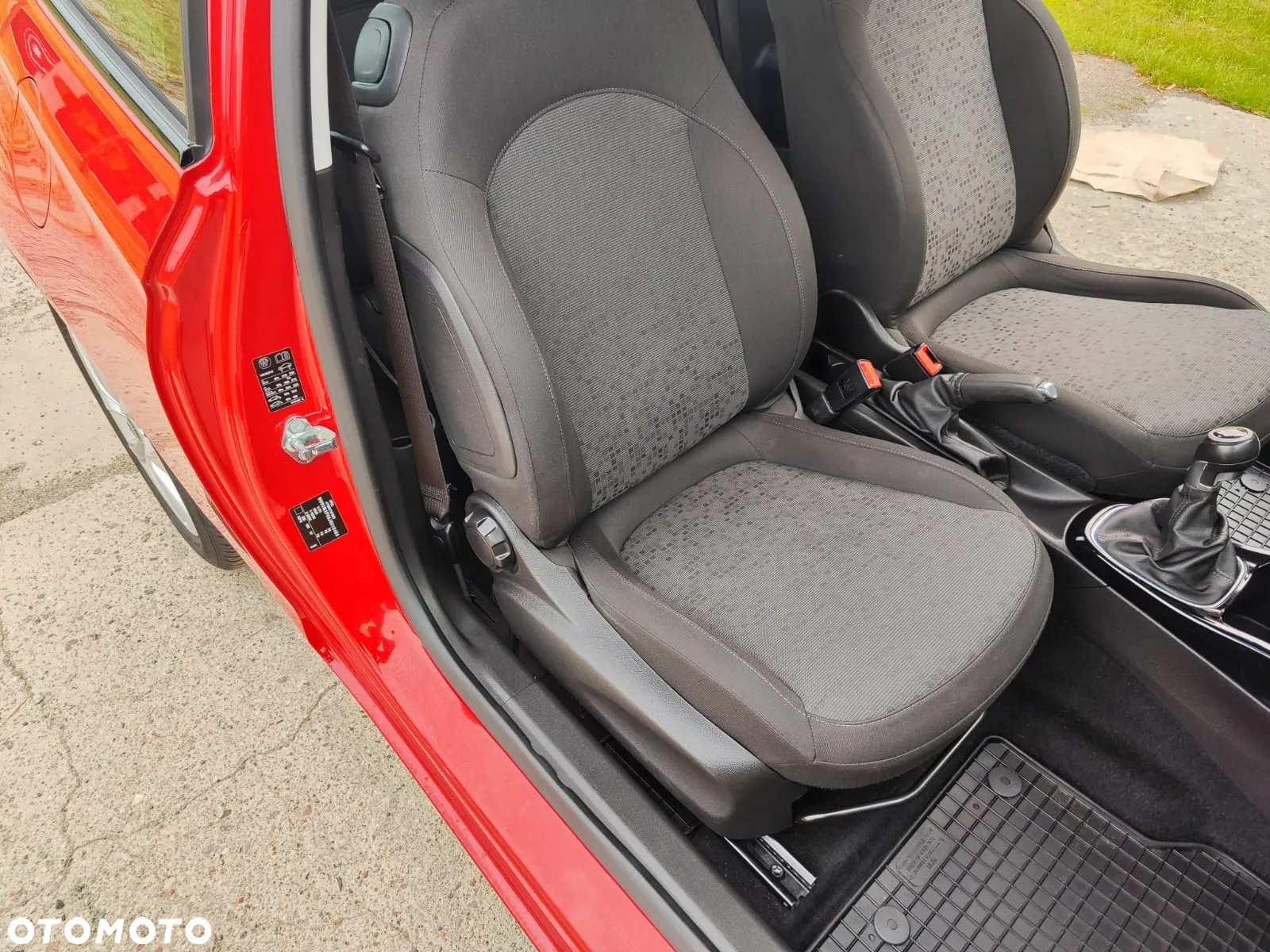 Opel Adam 1.2 120 Jahre - 11