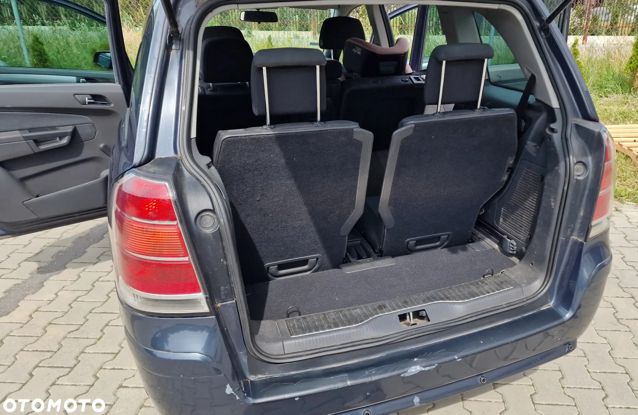 Opel Zafira 1.8 - 16