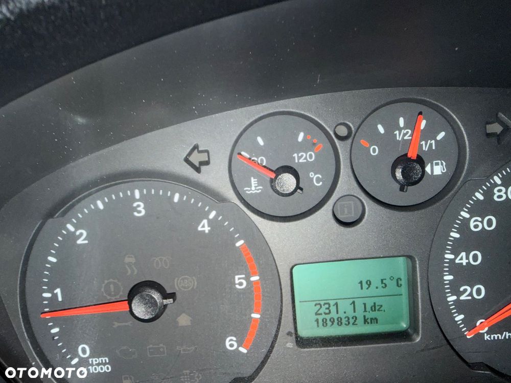 Ford Transit - 17