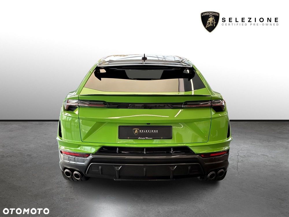 Lamborghini Urus - 4