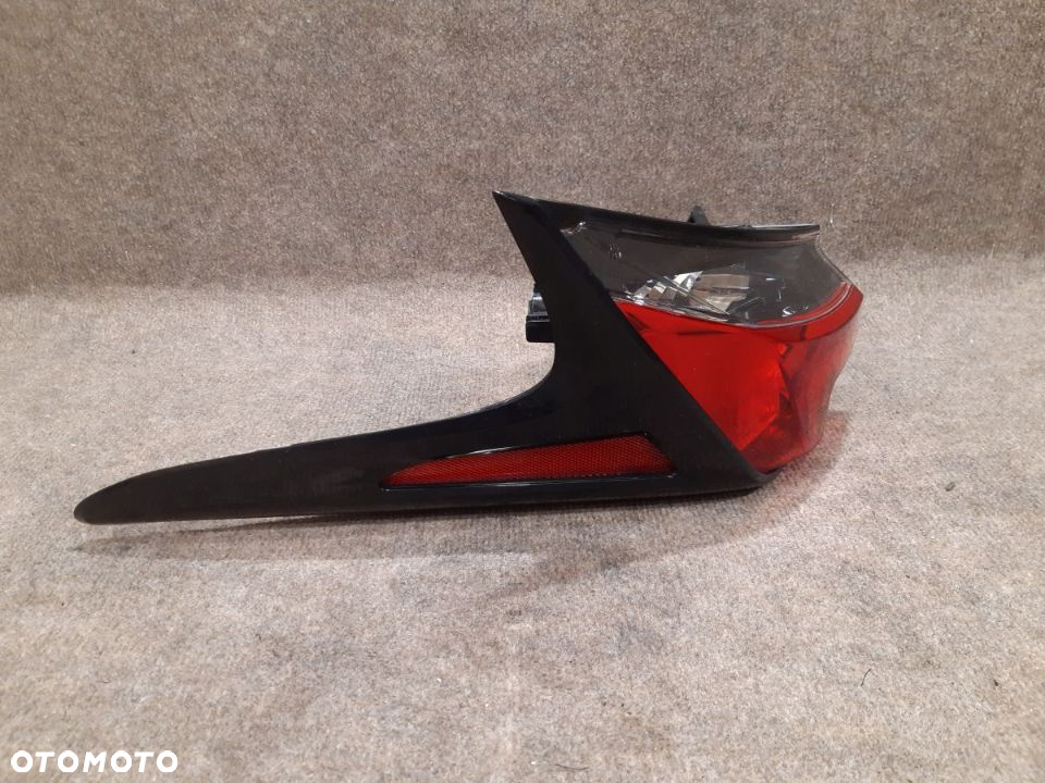 Klapa Zderzak Lampa Tył cięty LEXUS NX 2.0t Benzyna F Sport 17 21r - 7