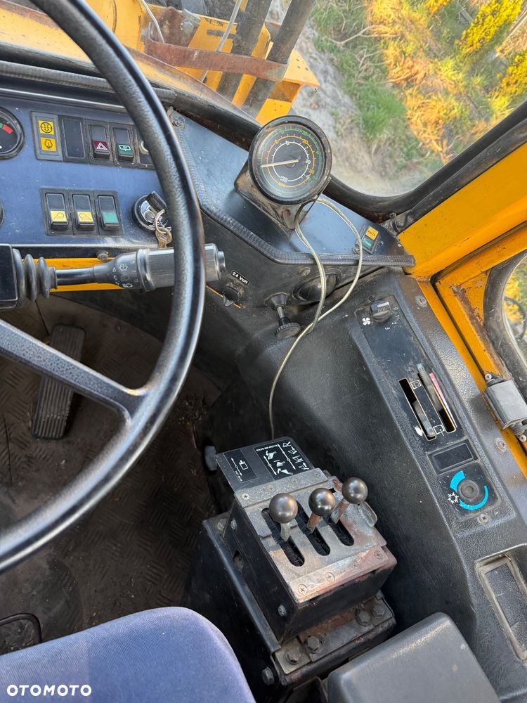 Volvo L70 BM - 9