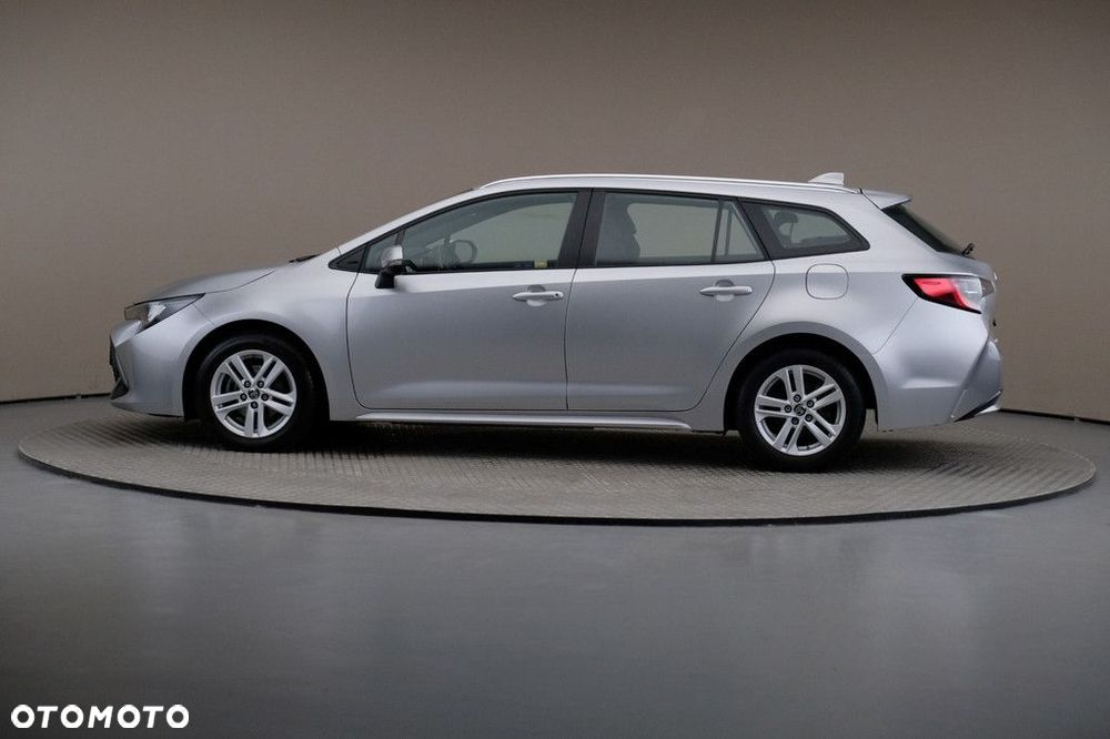 Toyota Corolla - 4
