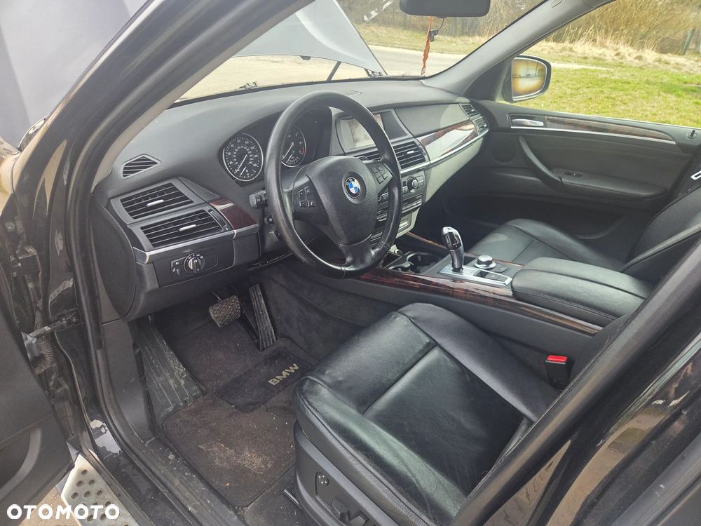 BMW X5 xDrive48i - 19