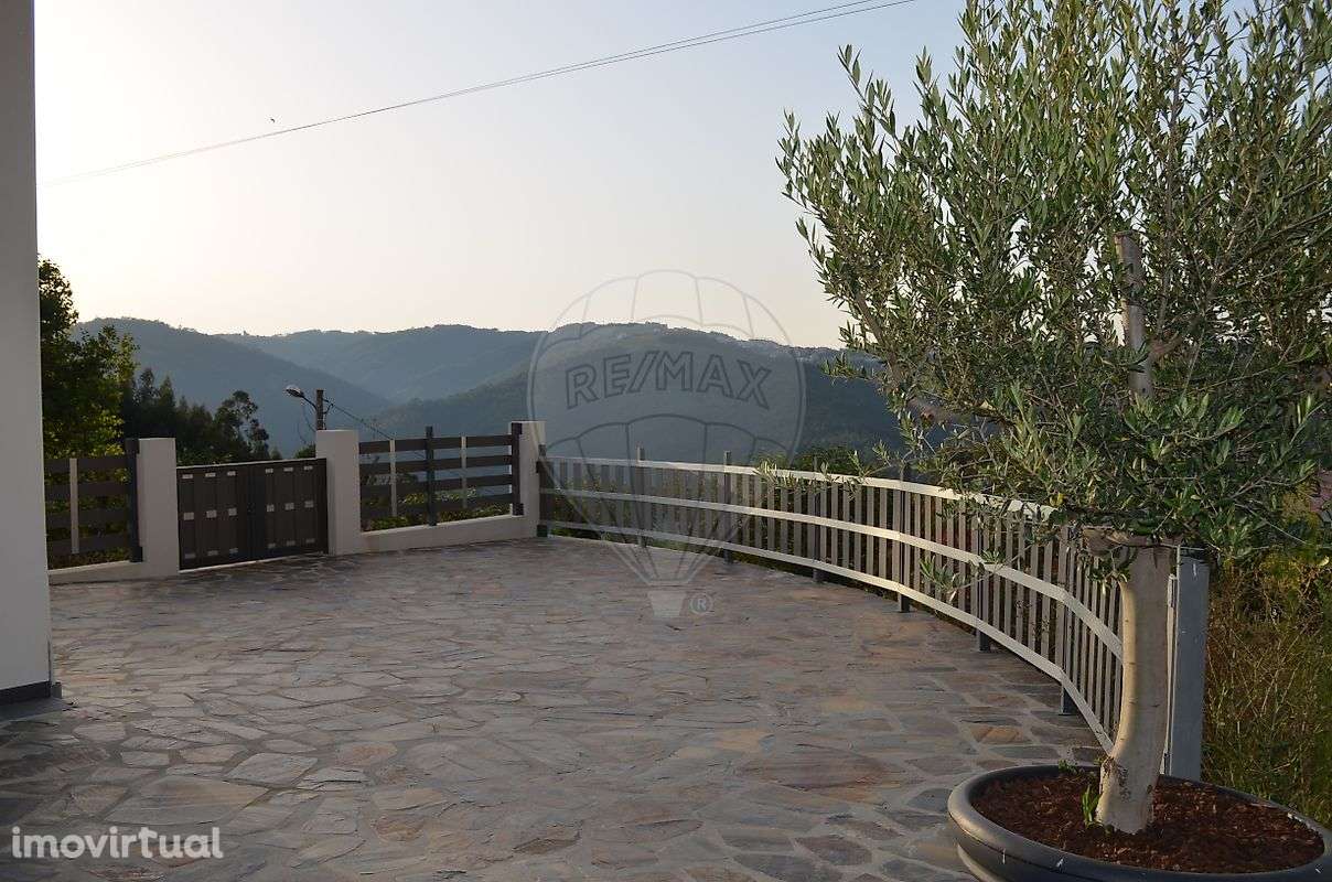 Moradia T5 para venda - Grande imagem: 3/43