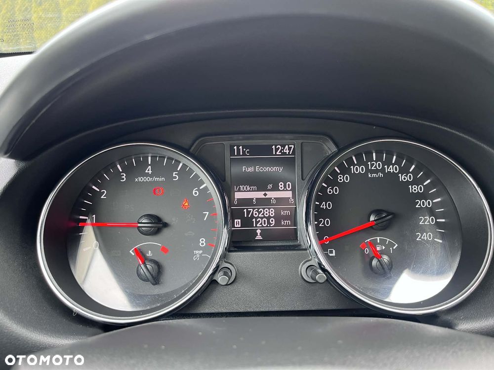 Nissan Qashqai 1.6 Acenta - 9