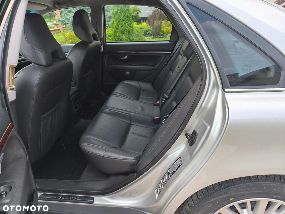 Volvo S80 2.4D Momentum - 25