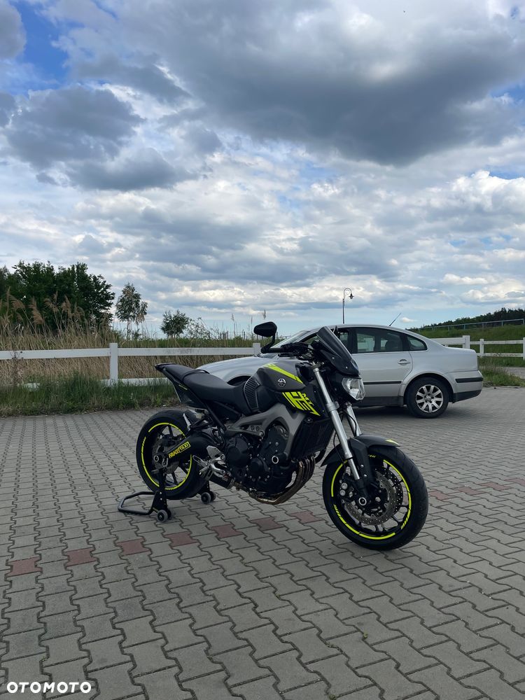 Yamaha MT - 3
