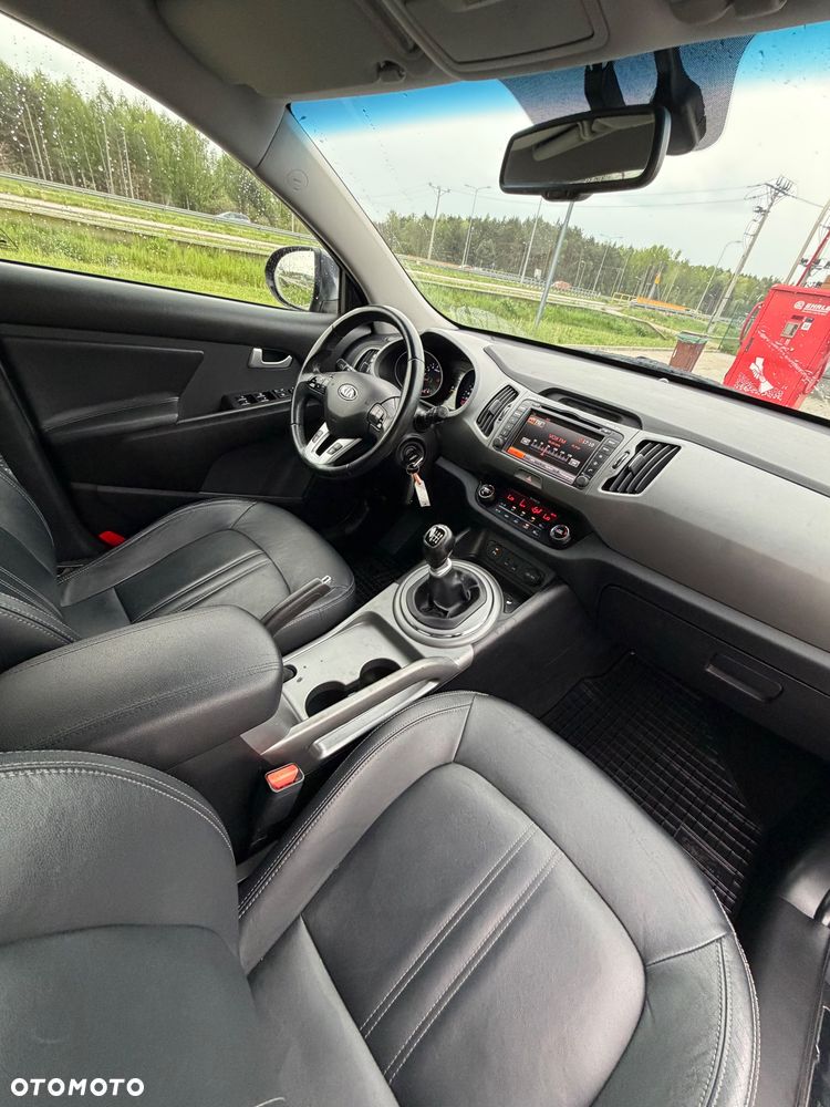 Kia Sportage 1.7 CRDI 2WD ISG Dream-Team Edition - 15