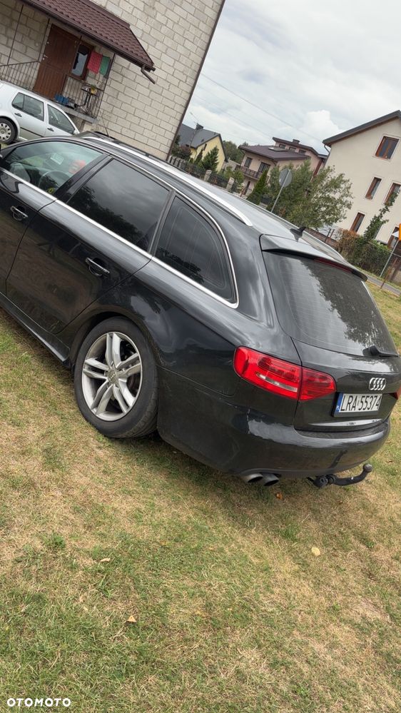Audi A4 Avant - 6