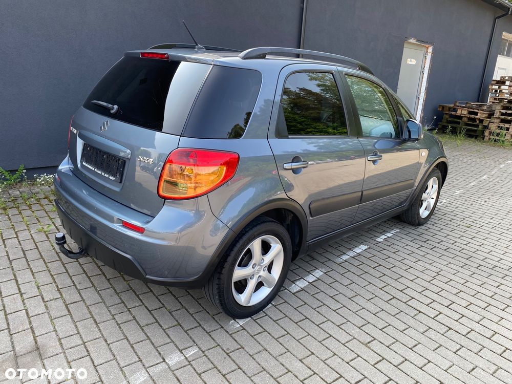 Suzuki SX4 1.6 VVT 4x2 Comfort - 3