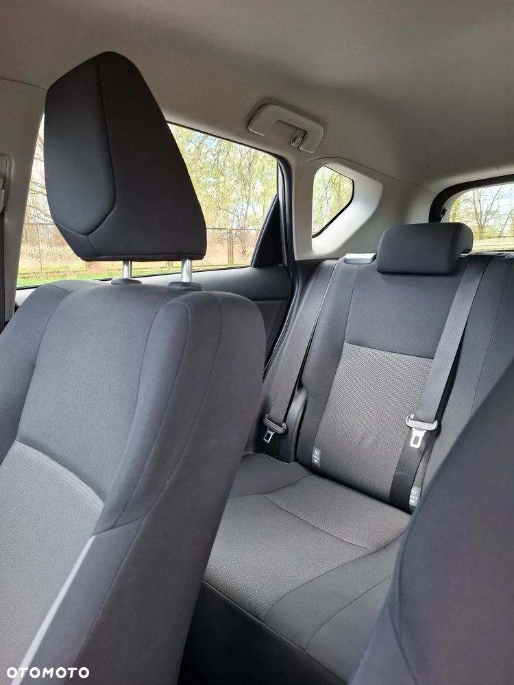 Toyota Auris 1.6 Active - 4