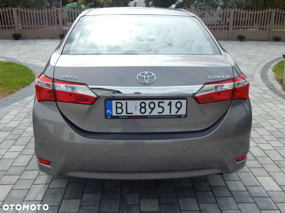 Toyota Corolla 1.6 Prestige MS - 6