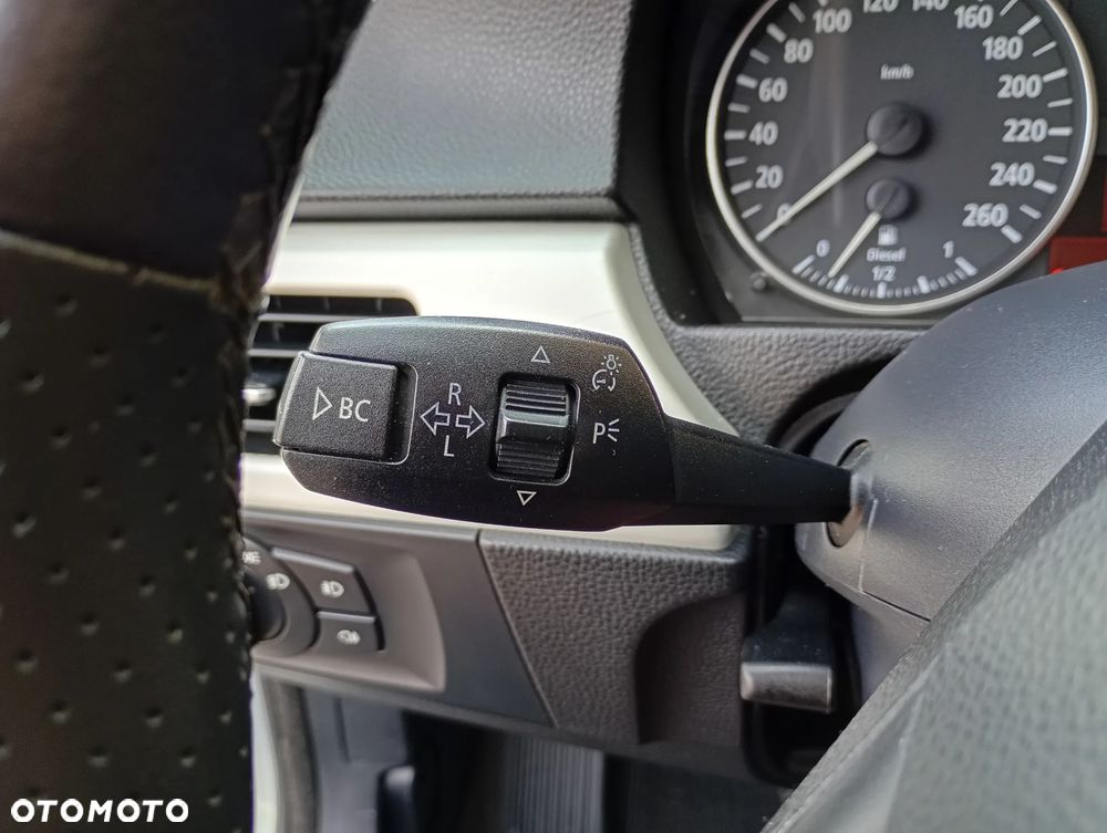 BMW Seria 3 320d DPF Edition Fleet Exclusive - 16