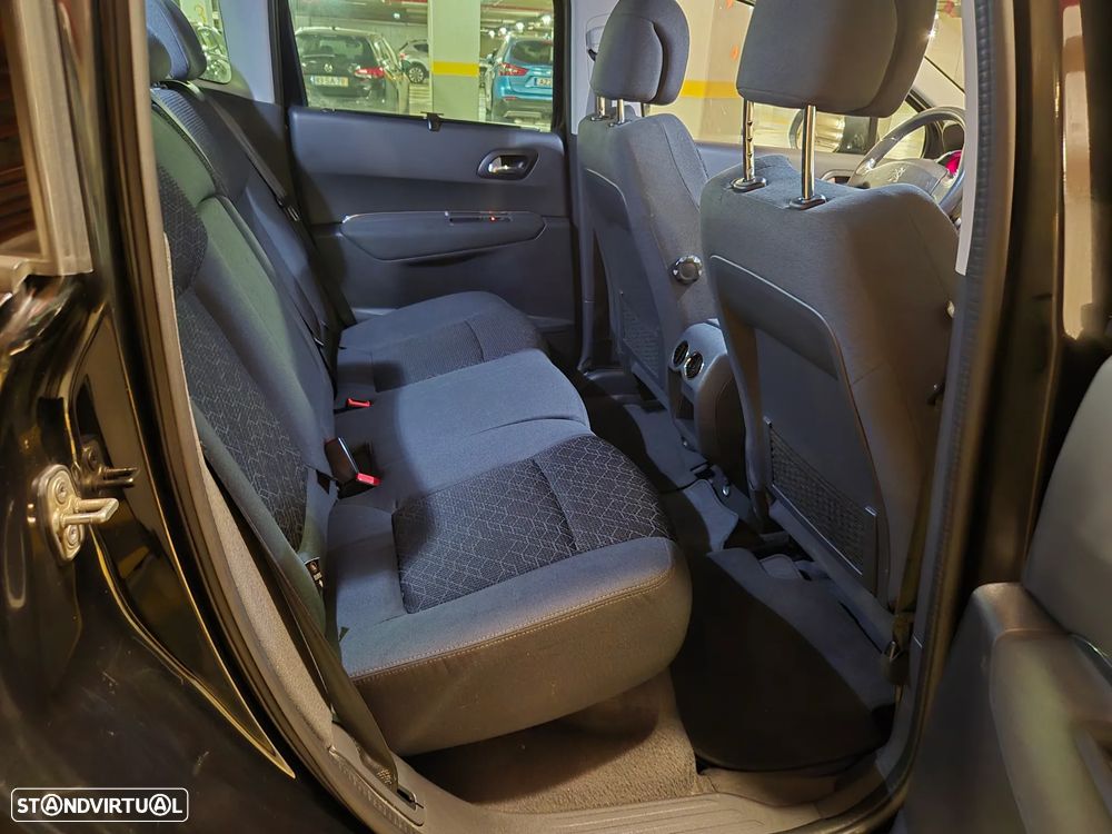 Peugeot 3008 1.6 BlueHDi Style - 34