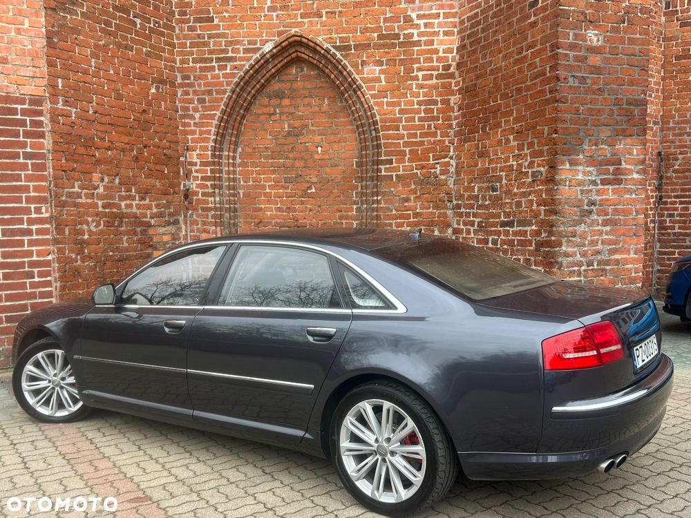 Audi A8 - 23