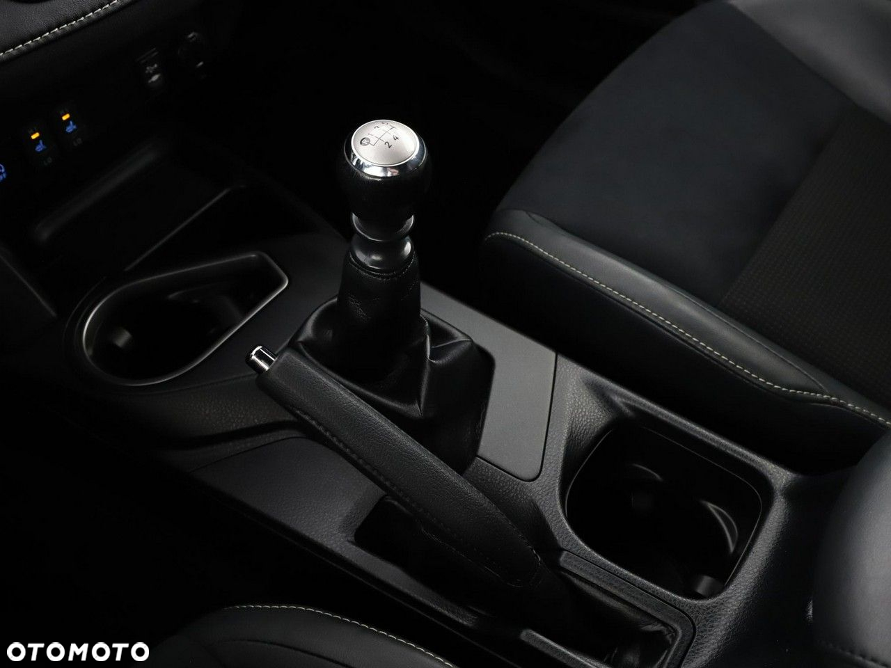 Toyota RAV4 2.0 D-4D Style 4x2 - 27