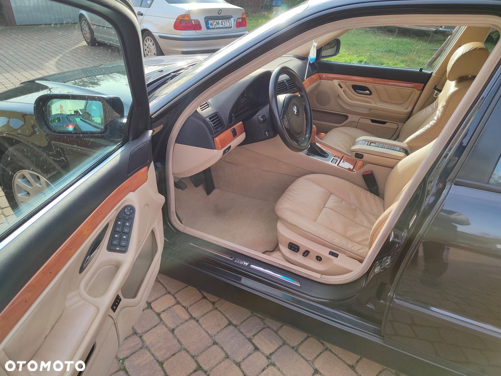 BMW Seria 7 740d - 15