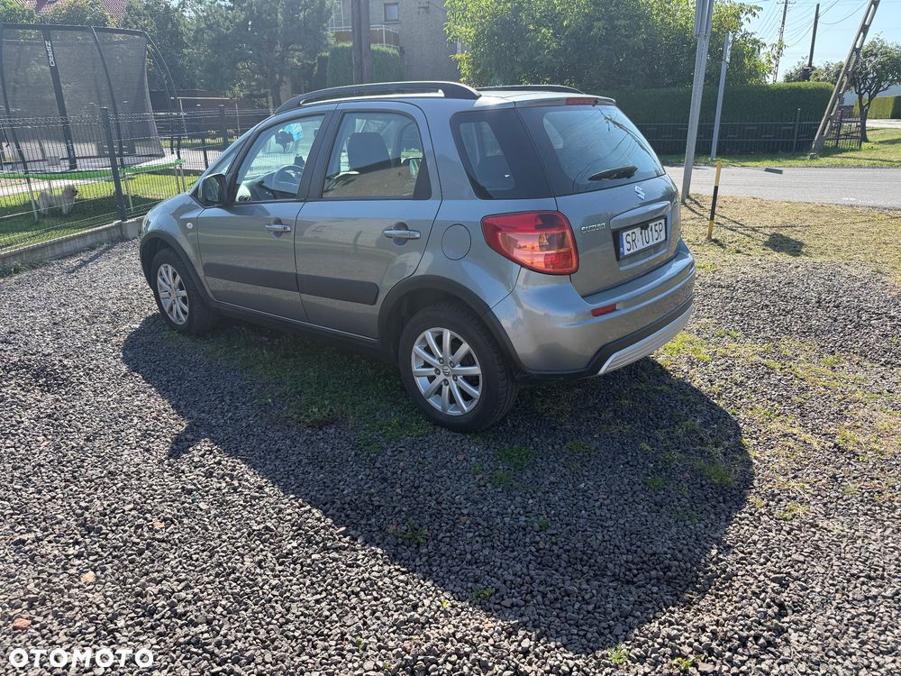 Suzuki SX4 1.6 VVT 4x4 Comfort - 3