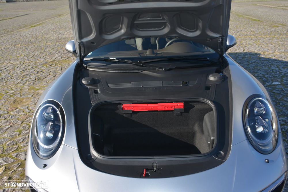 Porsche 911 Série F - 14