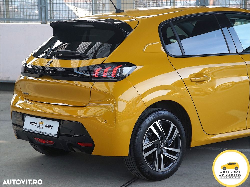 Peugeot 208 PureTech 100 EAT8 Allure Pack - 16