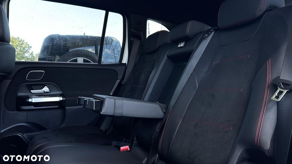 Mercedes-Benz GLB 200 d 4-Matic AMG Line 8G-DCT - 19