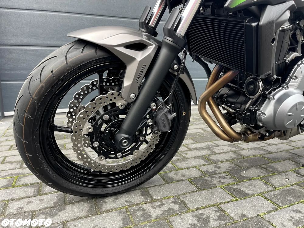 Kawasaki Z 650 - 5