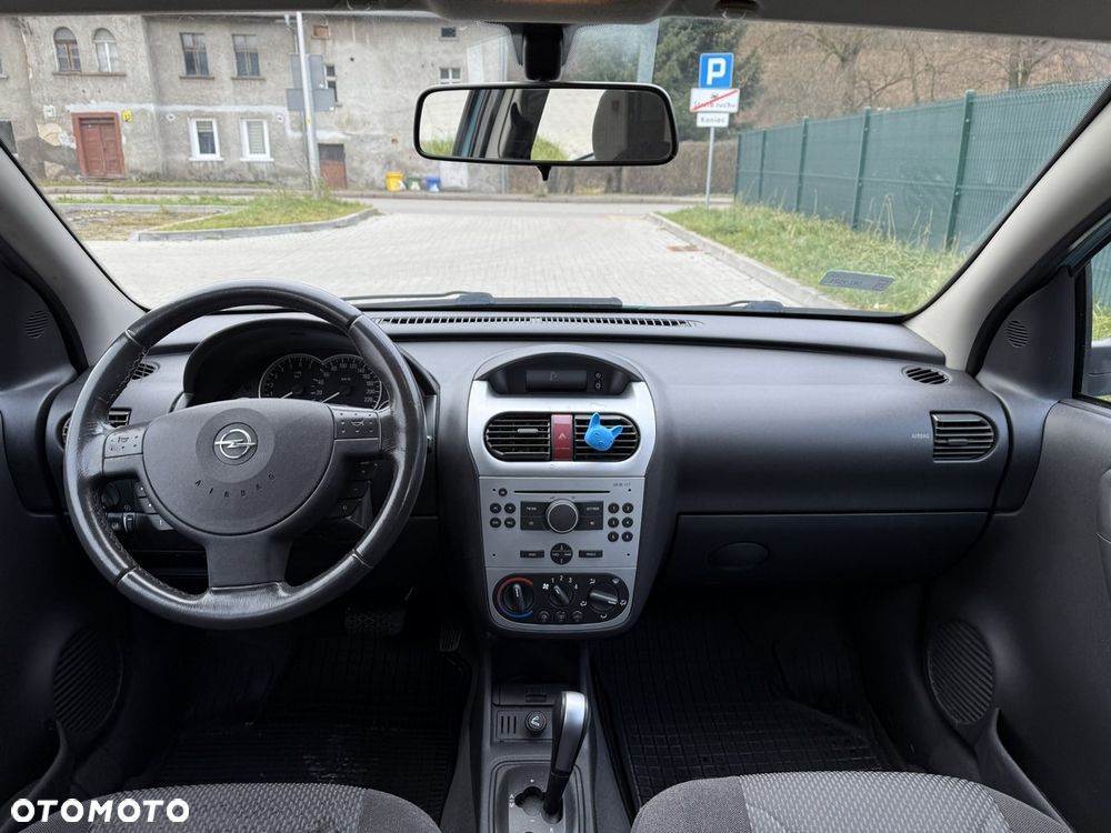 Opel Corsa 1.2 16V Cosmo Easytronic - 17