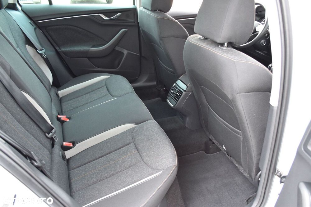 Skoda Kamiq 1.5 TSI Style DSG - 30