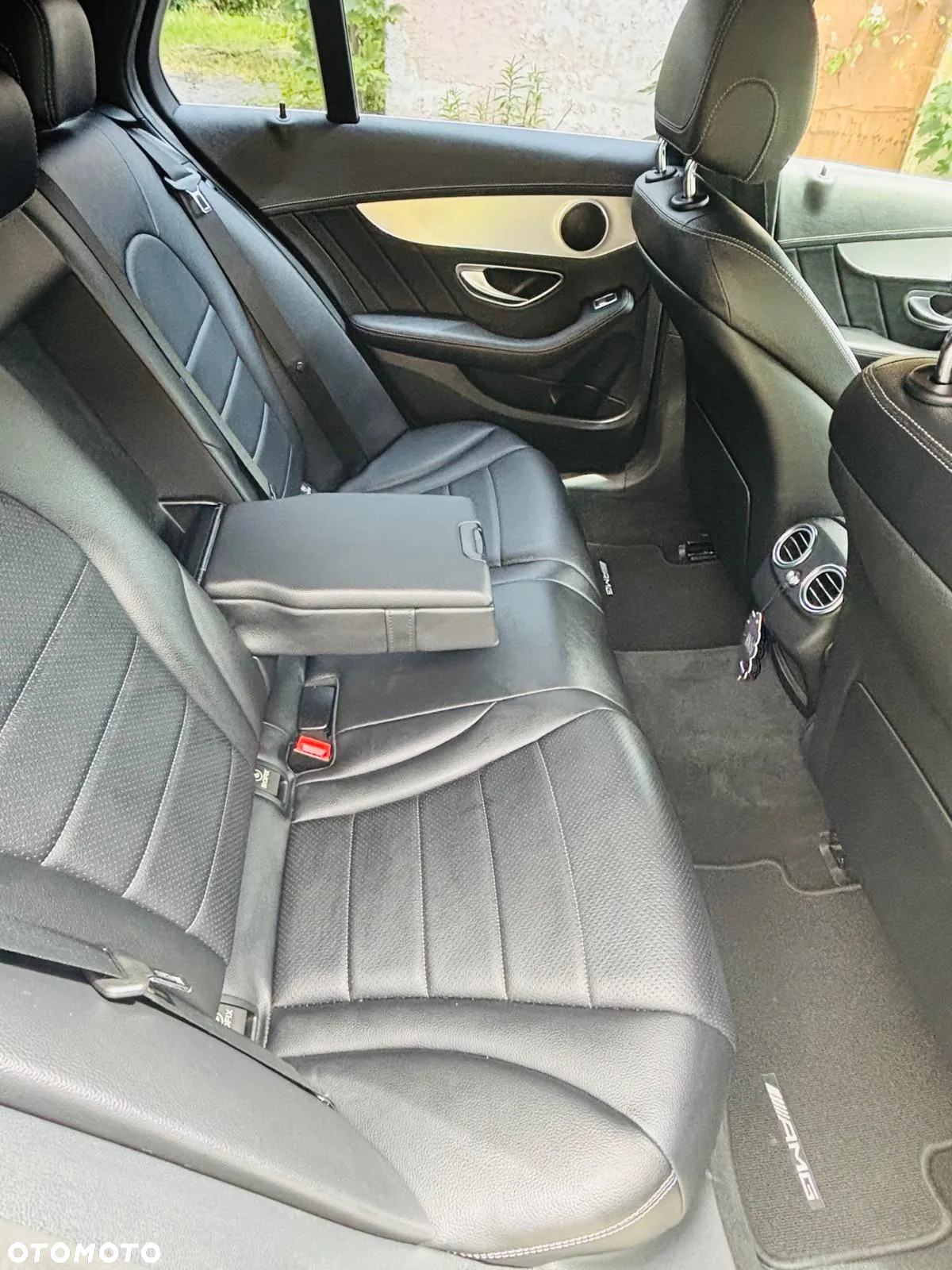 Mercedes-Benz Klasa C 220 (BlueTEC) d T 7G-TRONIC AMG Line - 8